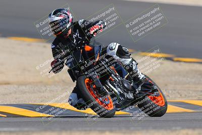 media/Oct-03-2022-Moto Forza (Mon) [[5f077a3730]]/Intermediate Group/Session 2 (Turn 10)/